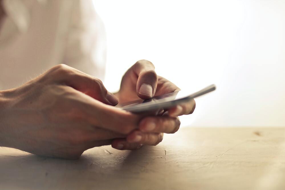 Person holding a smartphone